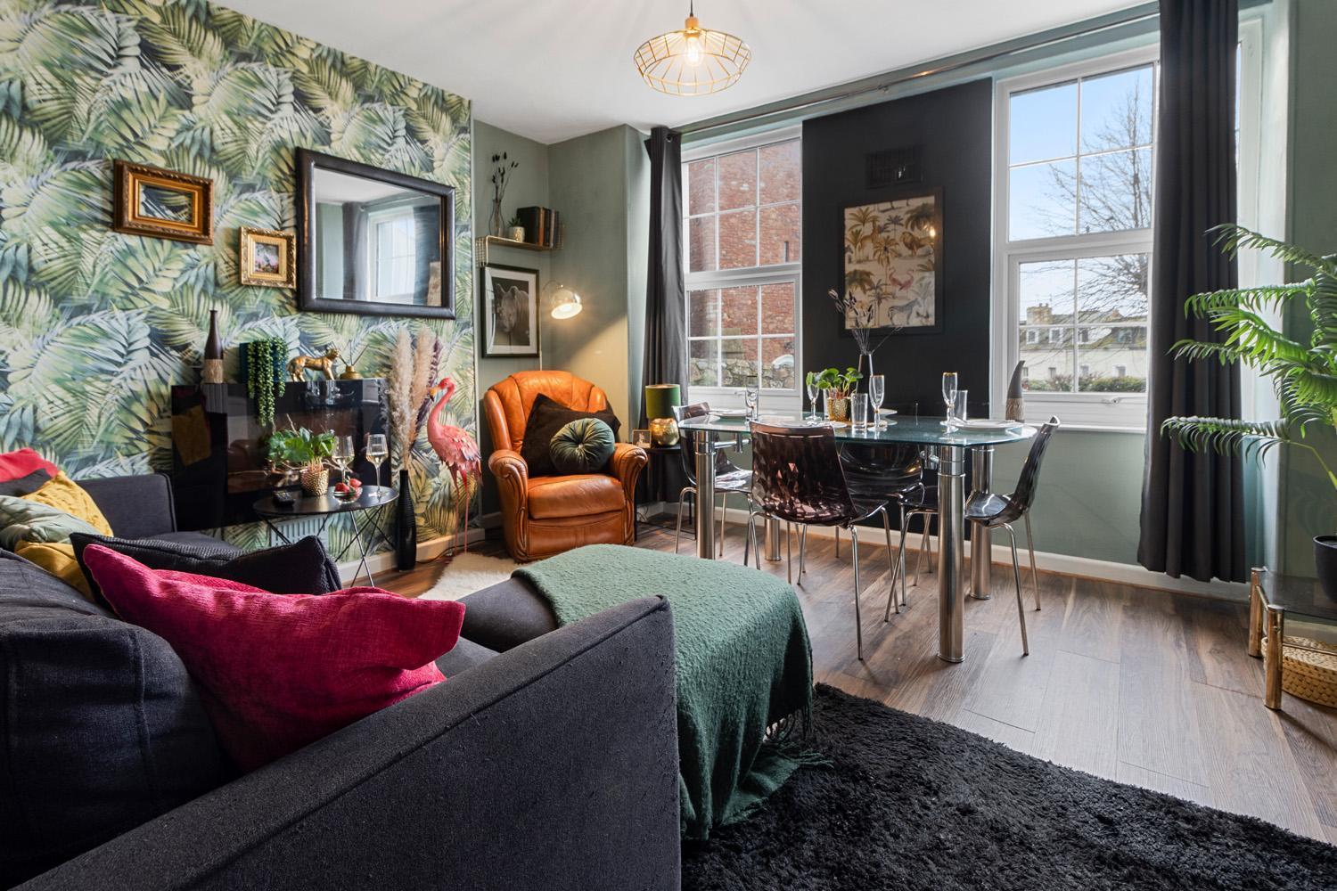 Stylish 2 Bed Apartment Near Beach, Parking, Wifi, Netflix Teignmouth Εξωτερικό φωτογραφία